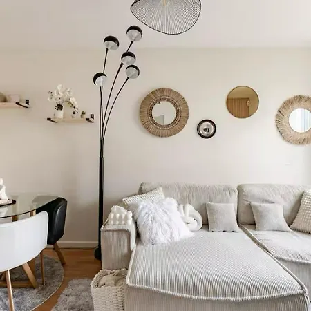 Modern House * Courbevoie