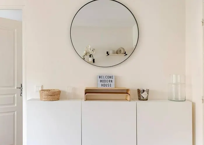 Modern House شقة كوربوفوا